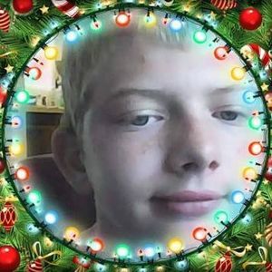 Meet your Posher, Leeann